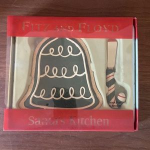 FITZ AND FLOYD SANTA’S KITCHEN BELL PLATE AND CANDY CANE SPREADER NEW UNUSED